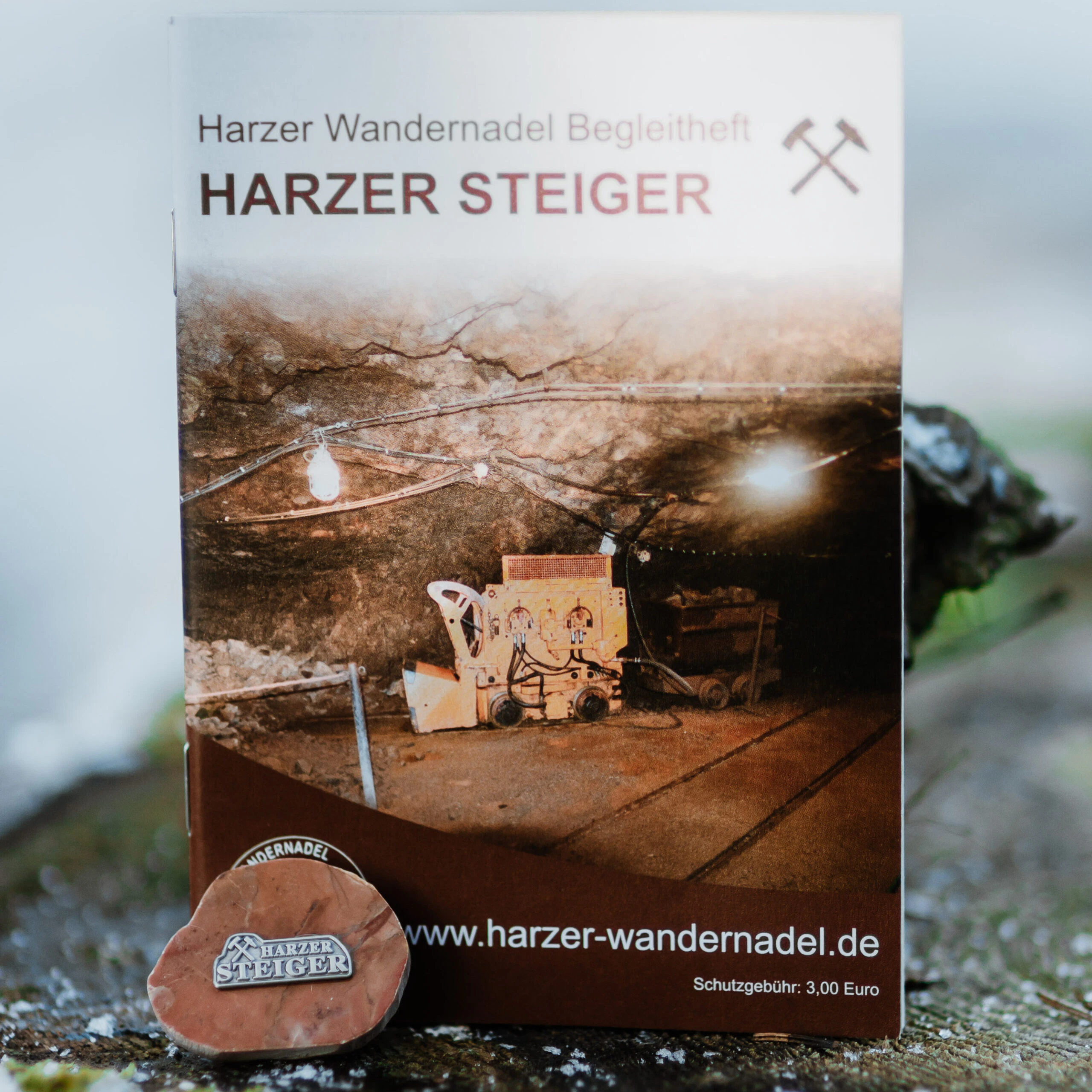 Harzer Steiger hiking booklet and badge