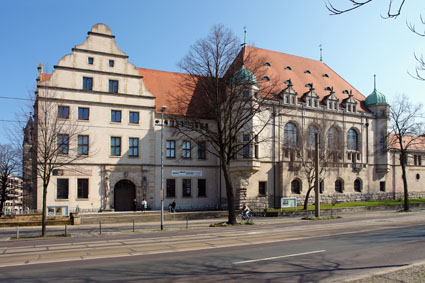 museum_van_natuurlijke_geschiedenis_cultureel_historisch_museum_klein